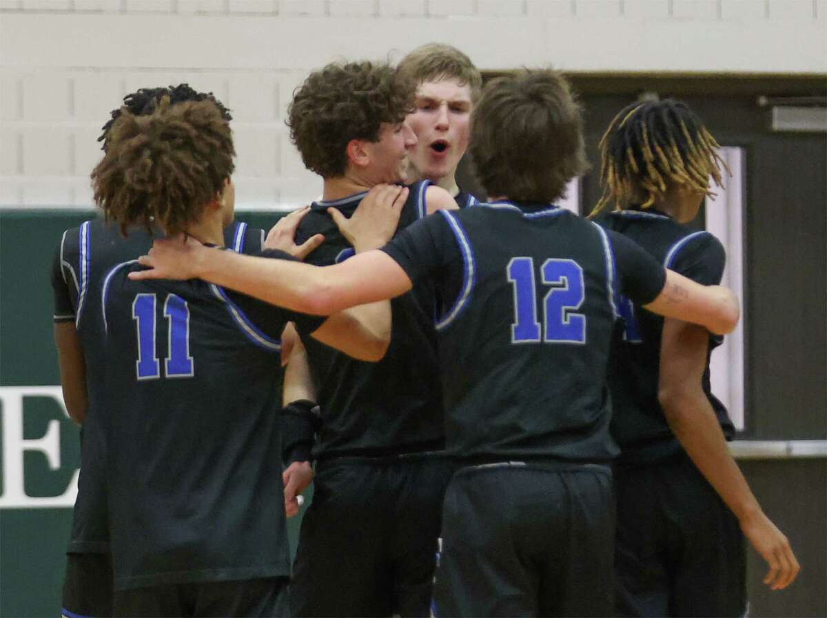 Katy Taylor Mustangs get past Mayde Creek Rams with late bucket