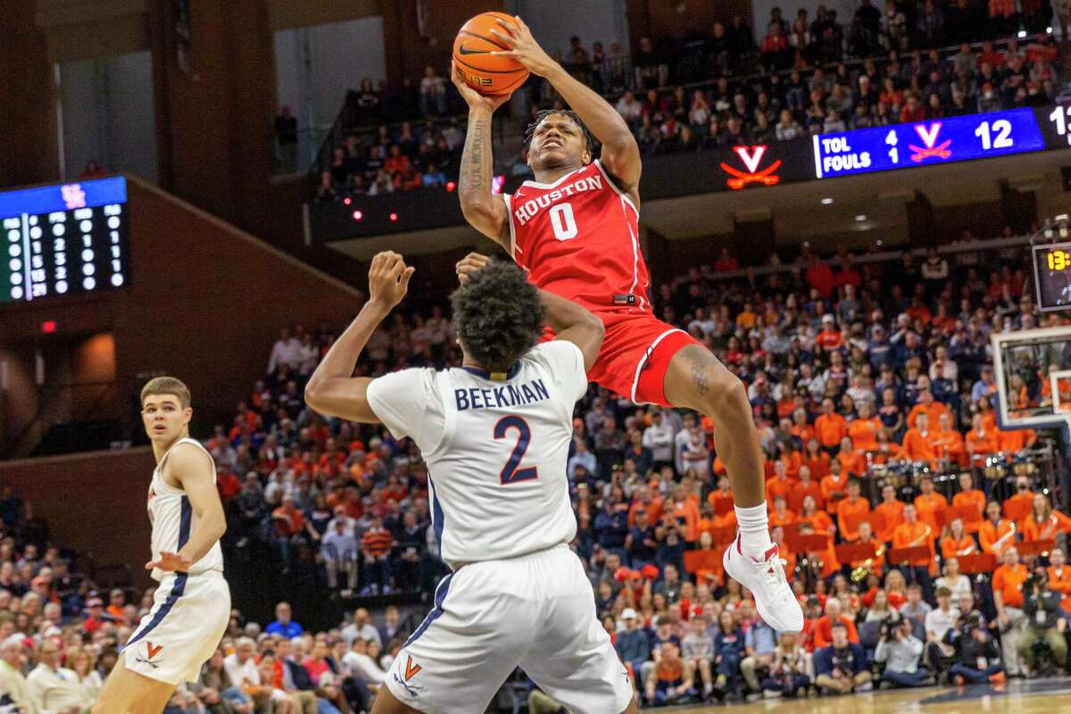 Story photo for No. 5 Houston knocks off No. 2 Virginia