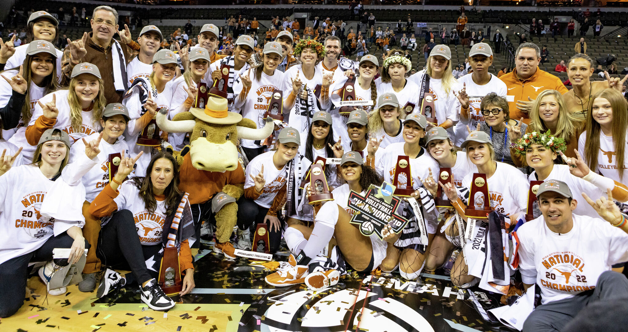 Texas Longhorns Win National Volleyball Title Over Louisville   RawImage 