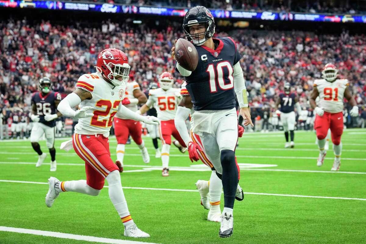 Houston Texans: Time for Davis Mills to be full-time QB again?