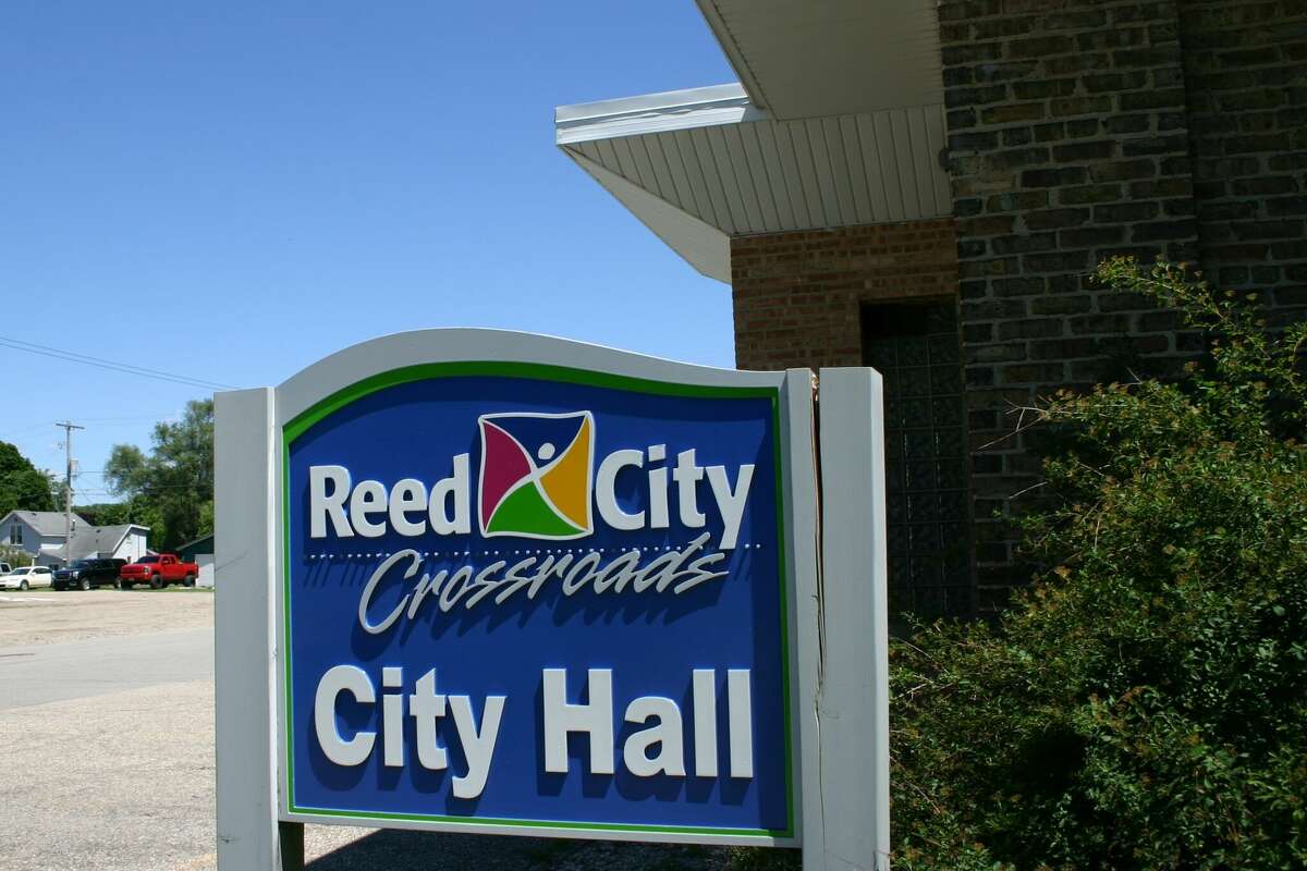 Reed City city council has approved a contract with Republic Services for waste management to begin Jan. 1.