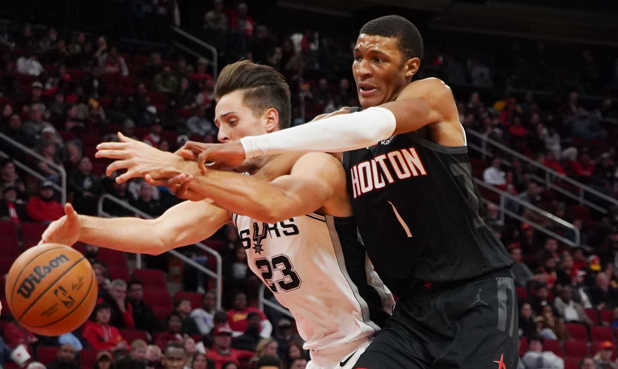 Houston Rockets Rebuild Has Leg Up On San Antonio Spurs For Now   RawImage 