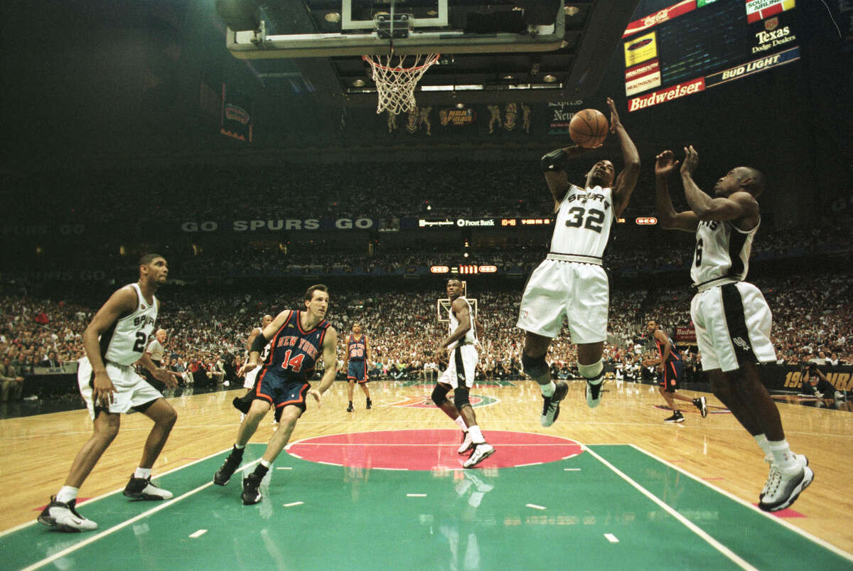 Vintage 90s 1999 NBA Finals New York Knicks San Antonio Spurs