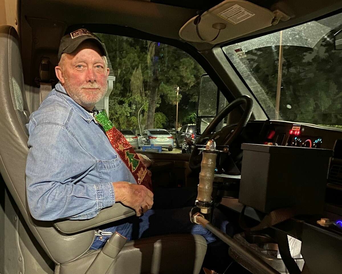 For the second year, Meals on Wheels of Montgomery County has provided Christmas light tours in The Woodlands to seniors. Mark Miller was a driver Friday night as seniors toured Christmas lights. 