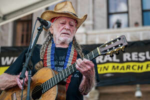 Willie Nelson sets Outlaw Music Festival date at Woodlands