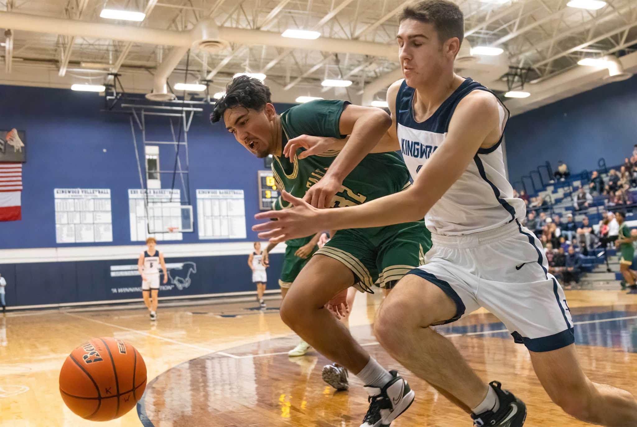 BOYS HOOPS: Montgomery falls to Kingwood Park in critical game