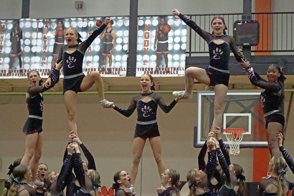 EHS hosted the Edwardsville ICCA Invitational earlier this cheer season.  The Tigers advanced to Saturday's final of the IHSA state cheer competition with a second-place finish in Friday's preliminaries. 