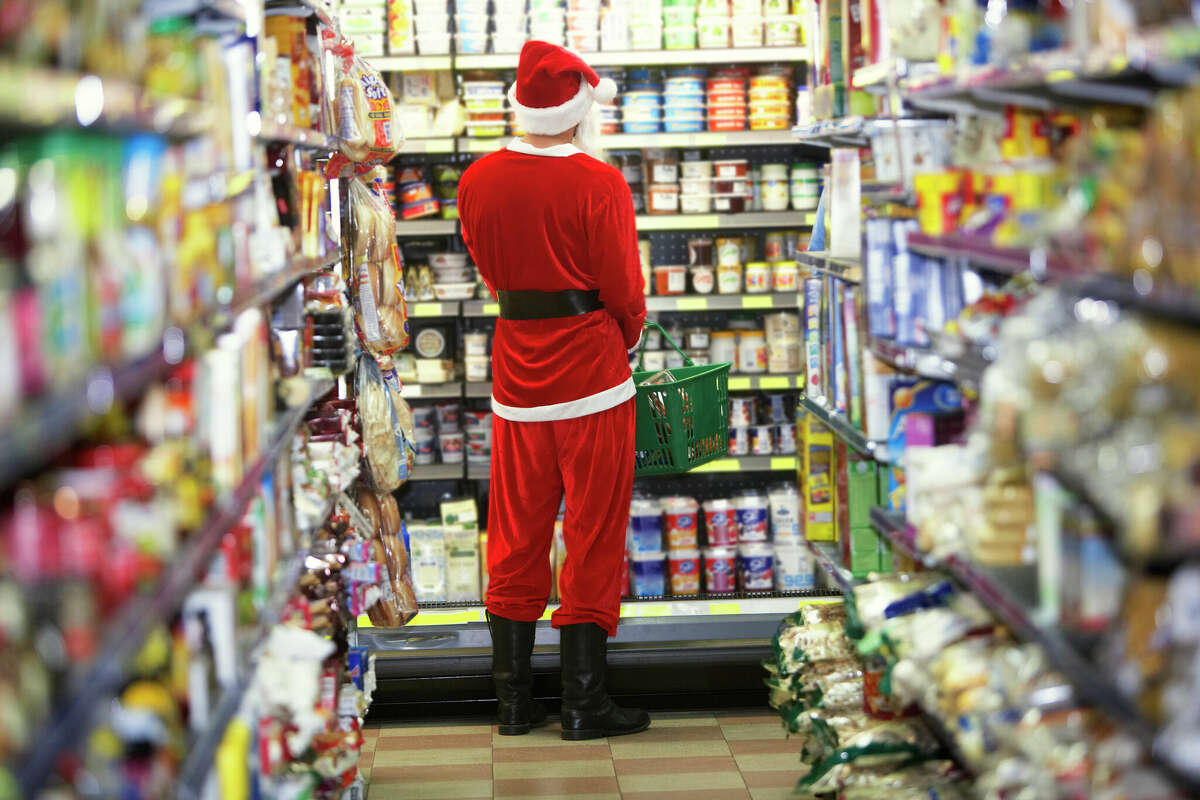 Groceries stores open on Christmas Day in San Antonio
