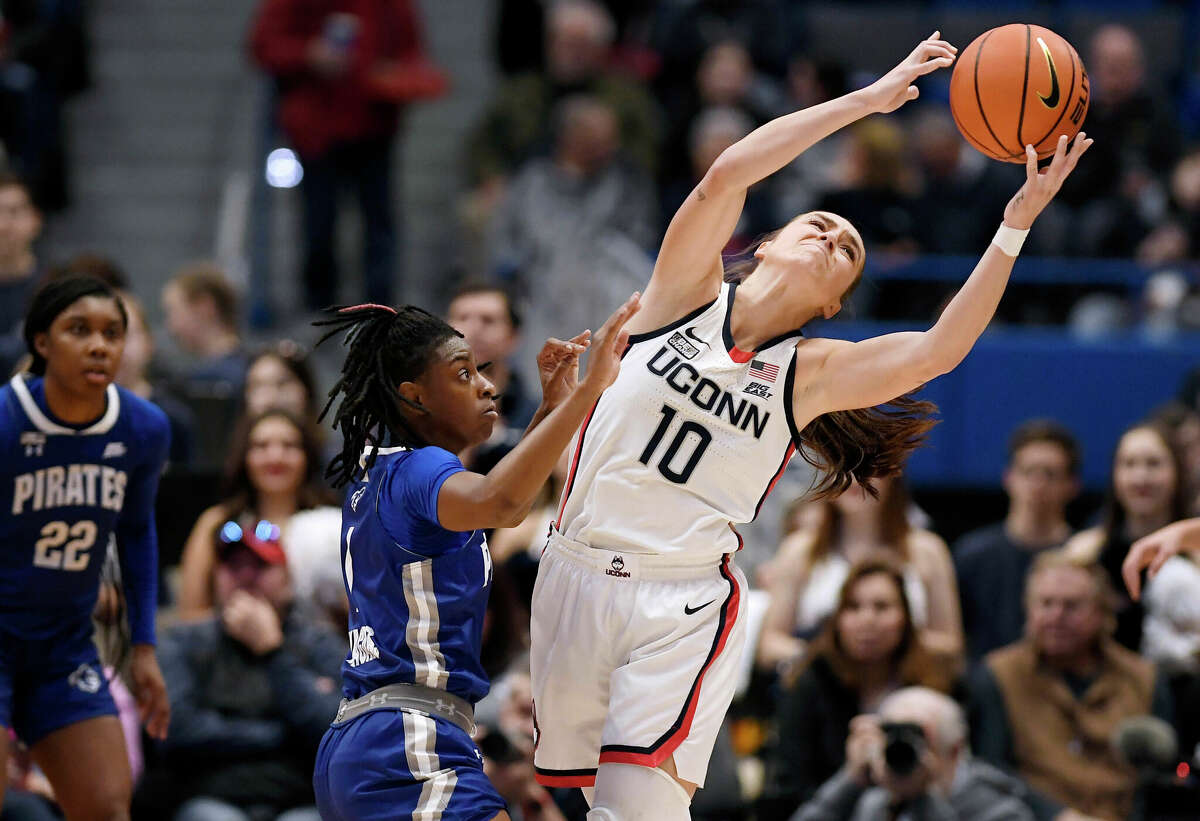 UConn women's basketball runs past Seton Hall