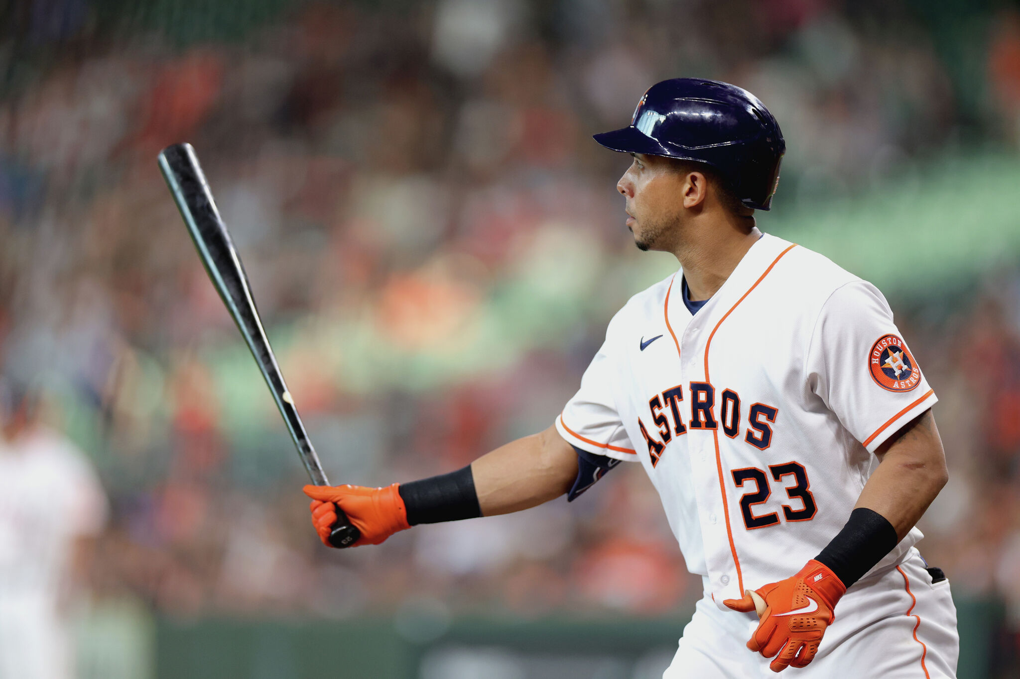 Michael Brantley happy to be back in Astros' outfield