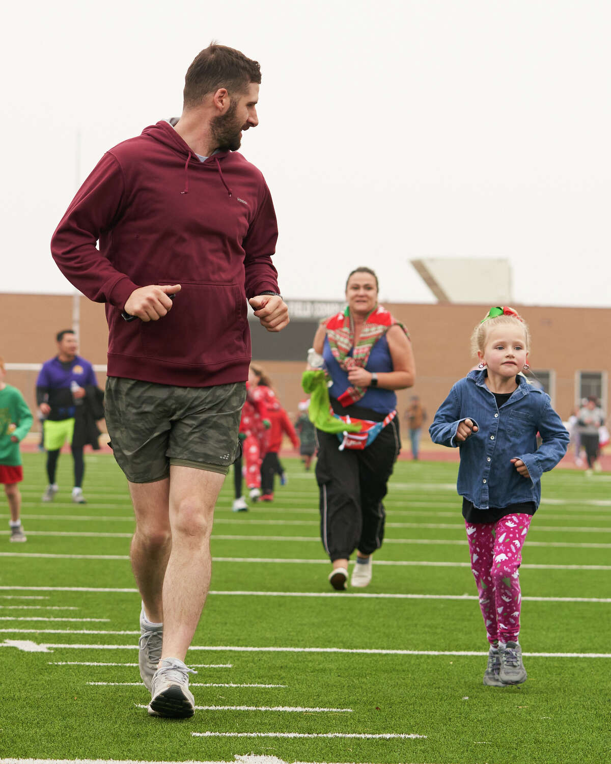 The second annual Jingle Bell Jog, presented by the Midland ISD Physical Education Department, at Memorial Stadium, on Saturday, Dec. 10, 2022. TREVOR HAWES/MIDLAND ISD