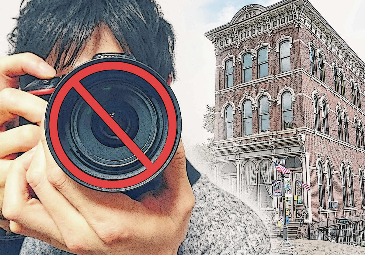 Editorial Ballston Spa's mayor gives "First Amendment auditor" show he desires