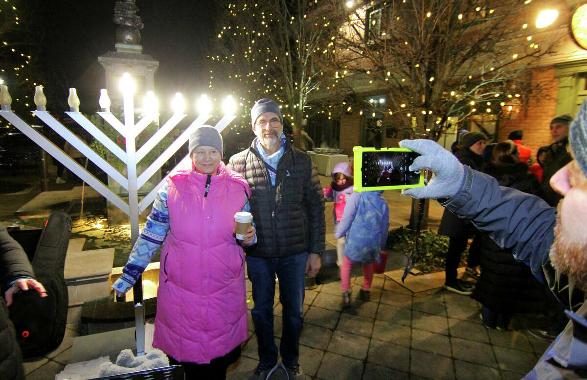 In photos Norwalk's Temple Shalom celebrates Hanukkah with Darien
