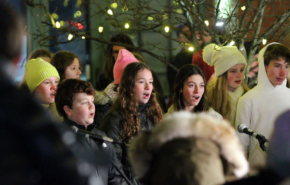 In photos Norwalk's Temple Shalom celebrates Hanukkah with Darien