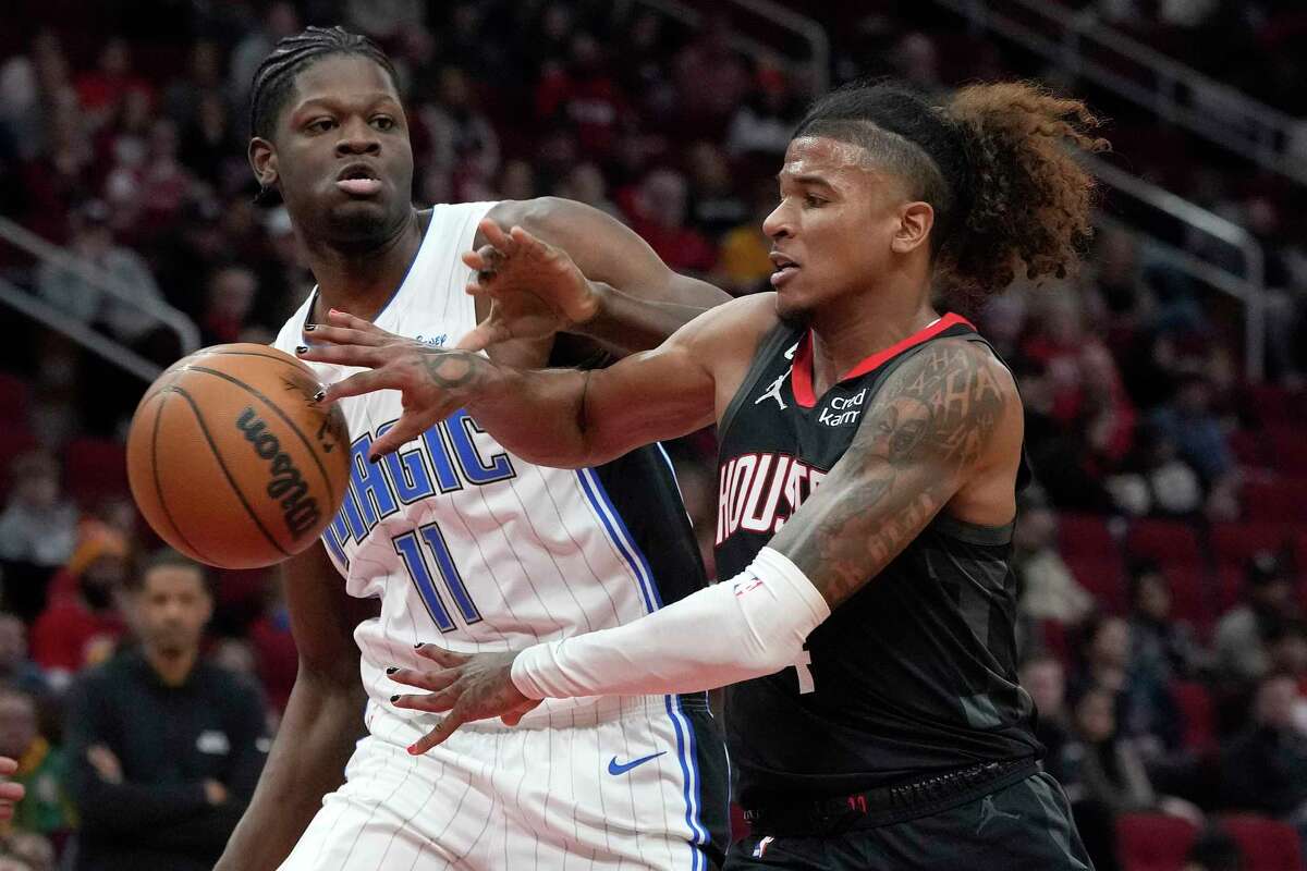 Story photo for Magic 116, Rockets 110: Orlando's zone flummoxes Houston.