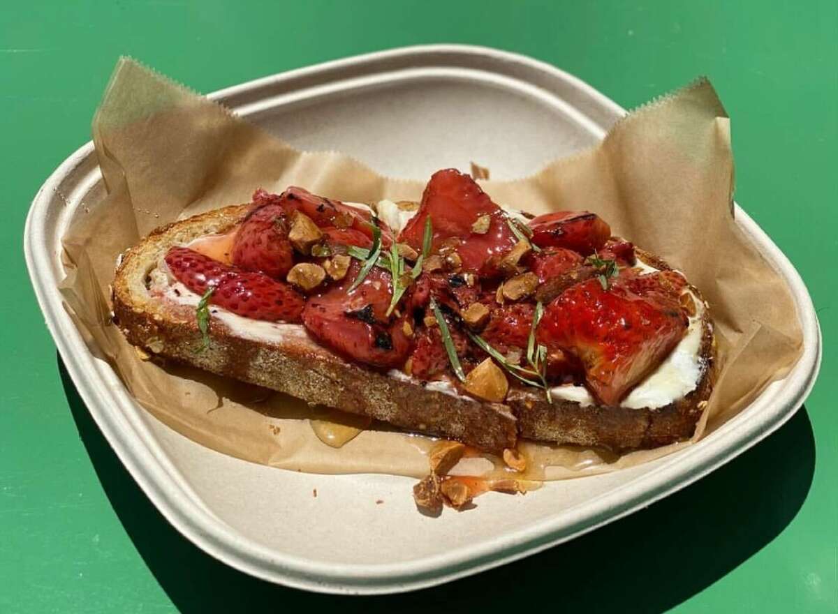Strawberry toast at Southside Cafe, which infuses veggie-forward California cuisine with a Latin twist.