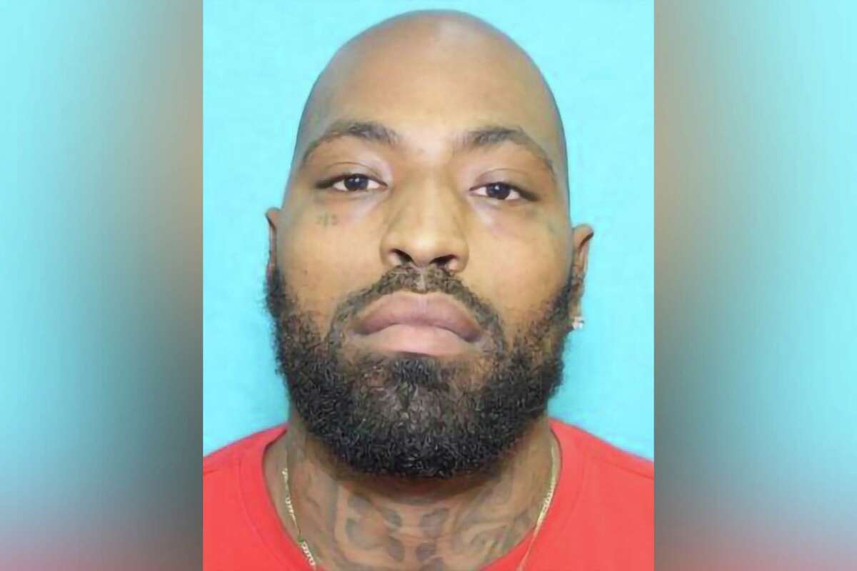 U.S. Marshals arrested Izeal Clevon Sullivan, 37, on Dec. 14. He’s said to be associated with the Crips gang.