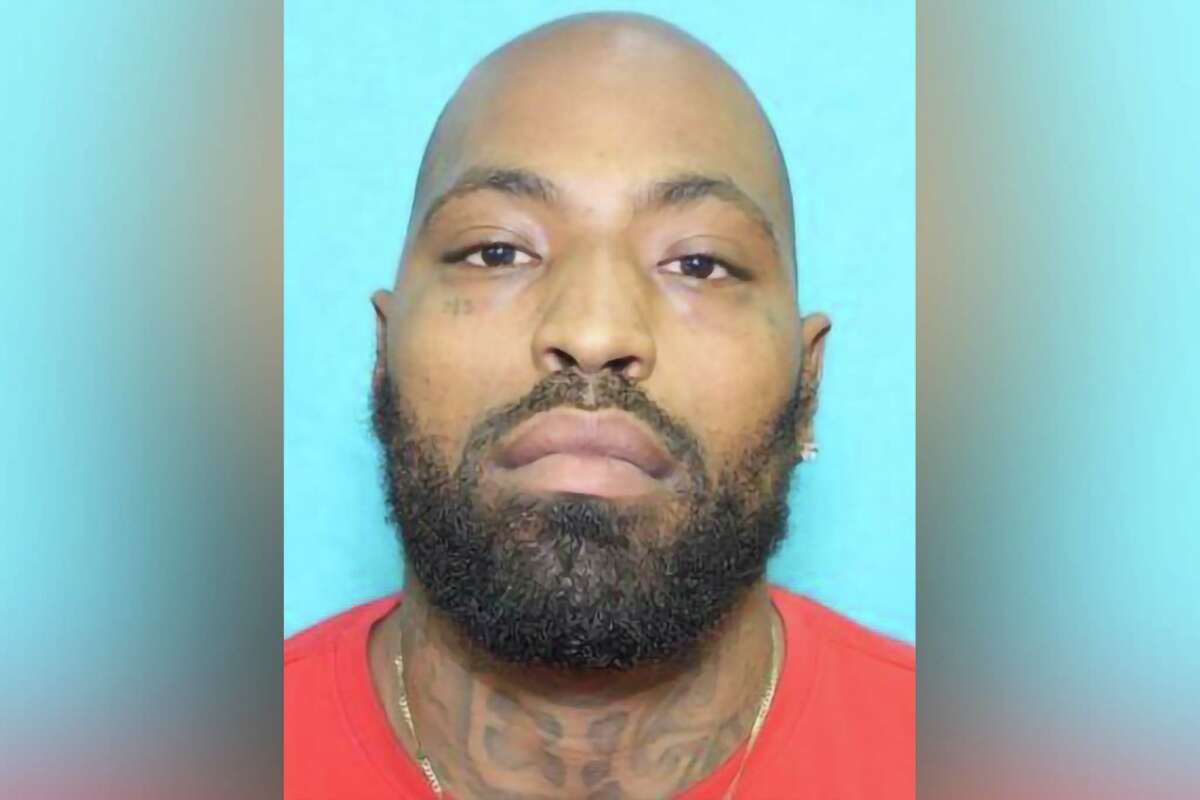 Story photo for One of Texas' 10 most wanted fugitives captured in San Antonio