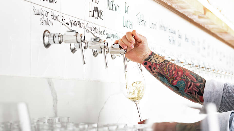 Sixty Vines is reimagining wine culture in their second location in the Houston area at Market Street, the popular mixed-use development in The Woodlands. The sustainable wine bar and restaurant is slated to open in early 2023 at 9595 Six Pines Drive #900 and will occupy 12,442 square-feet of space.