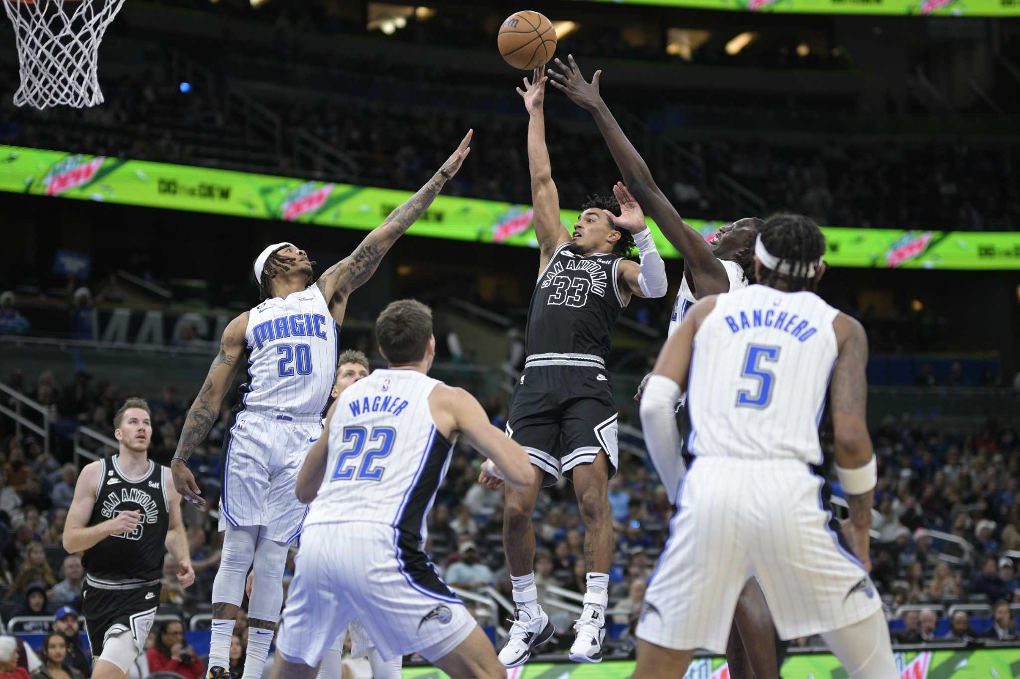 Spurs Vs. Magic: How To Watch The Game, Notable Stats, Player News