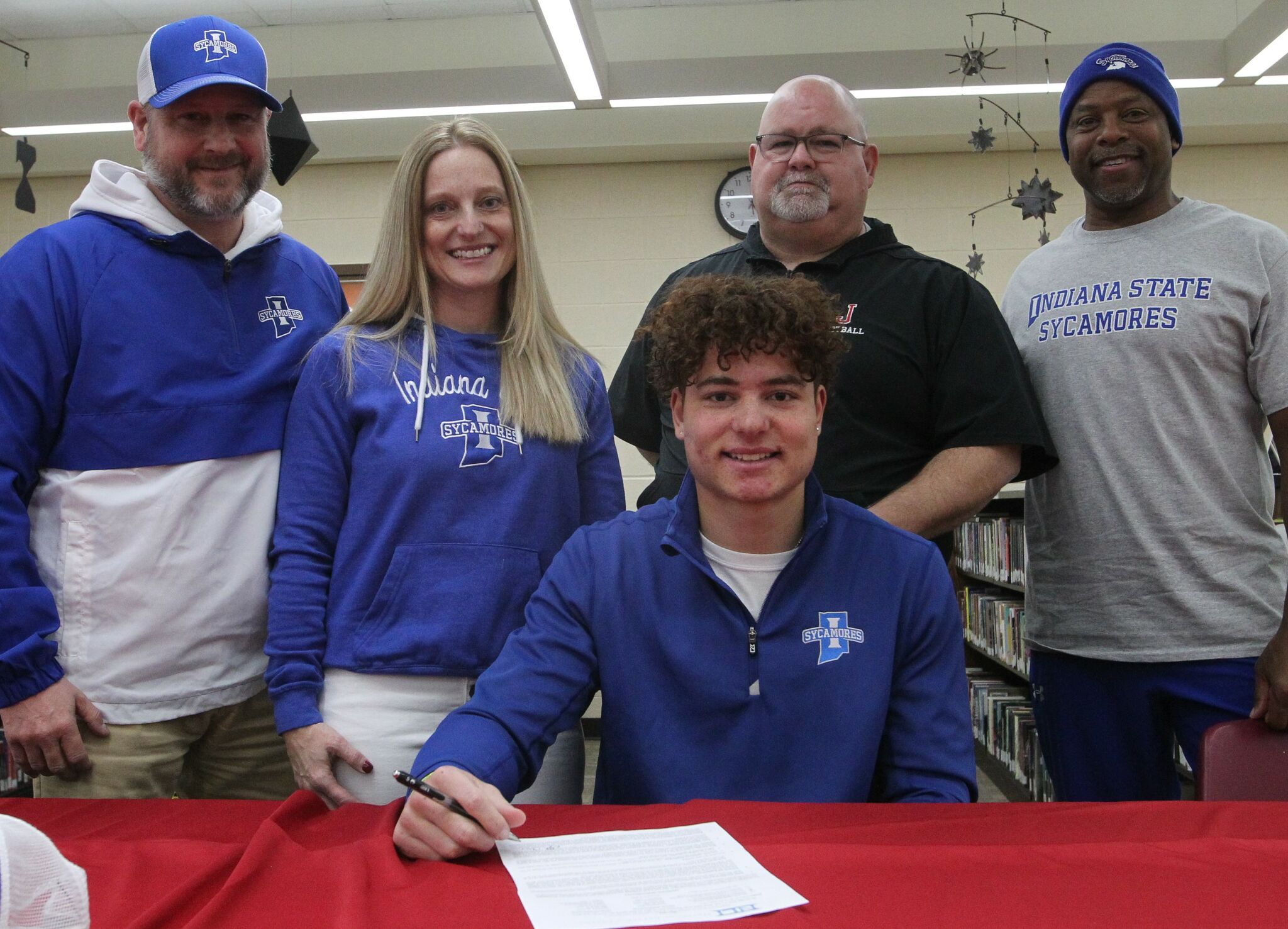 Jacksonville’s Owens makes it official, signs with Indiana State