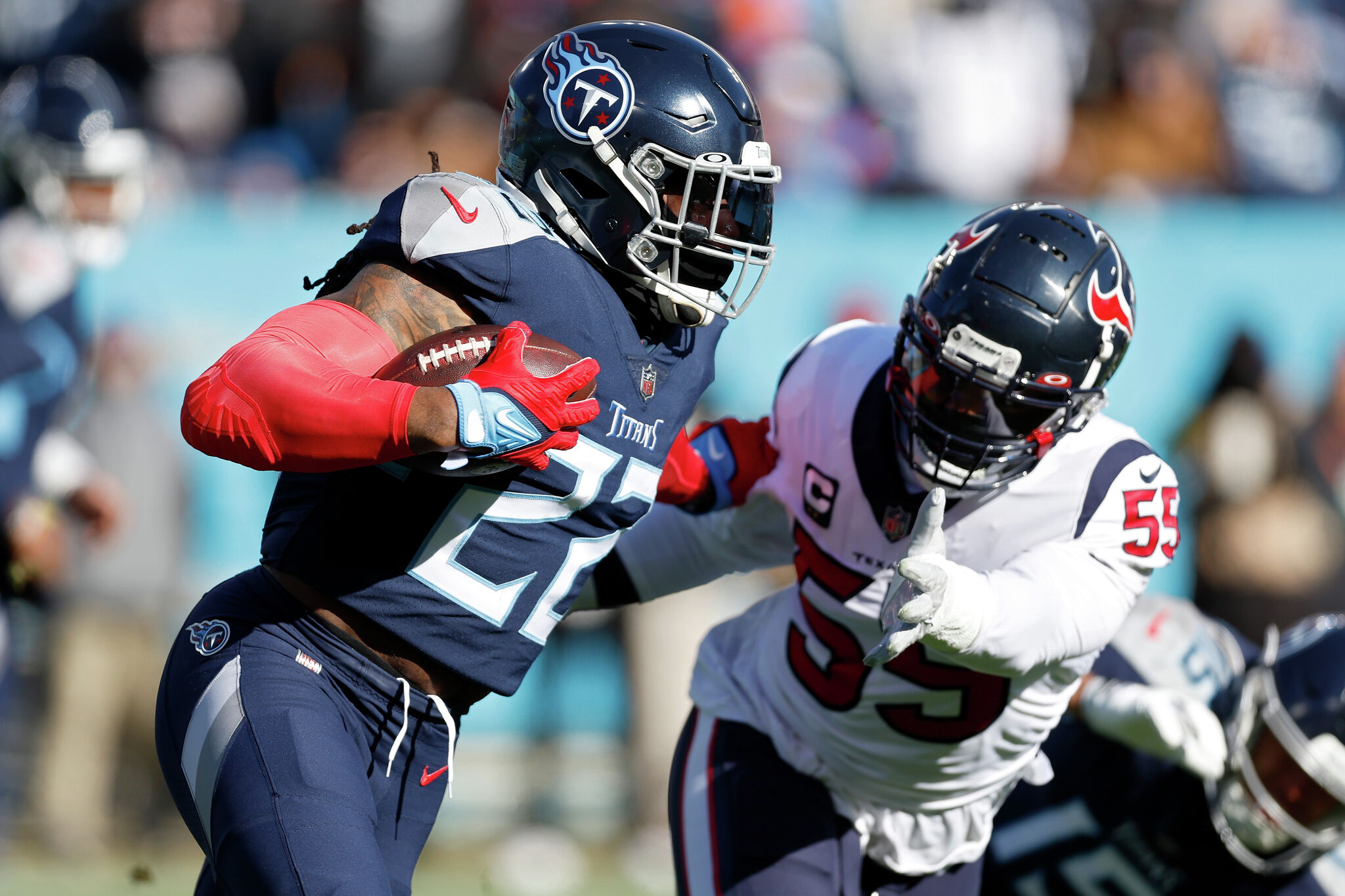 Texans beat skidding Titans 19-14. Now Jaguars vs. Titans will