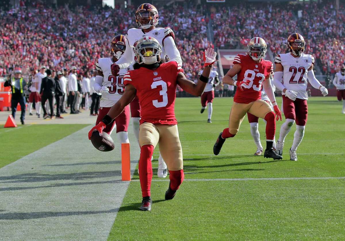 Purdy leads 49ers past Commanders 37-20 for 8th straight win