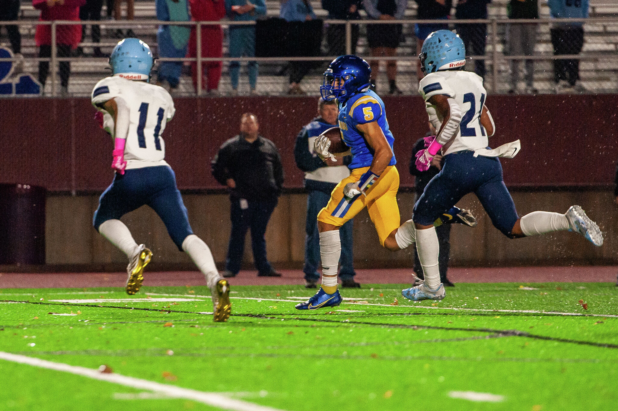 Game-winning goal-line stand headlines Muskegon-area football roundup for  Sept. 29 