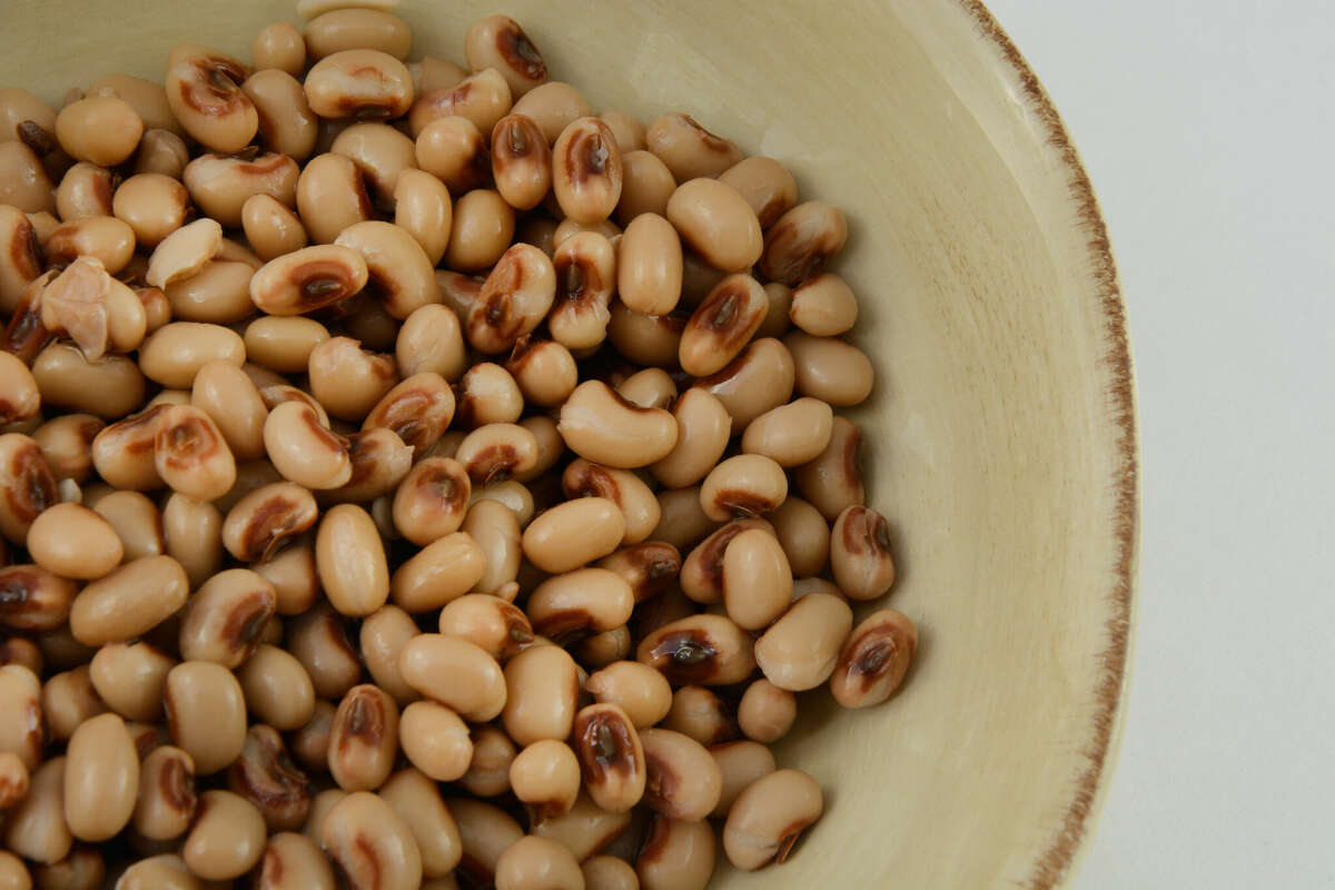 Why we eat blackeyed peas on New Year's