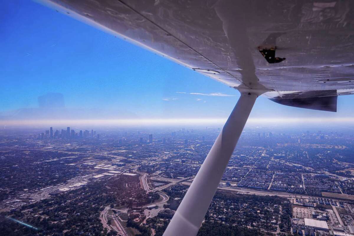 Houstonarea veteran honored by FAA for 50 years of safe flying