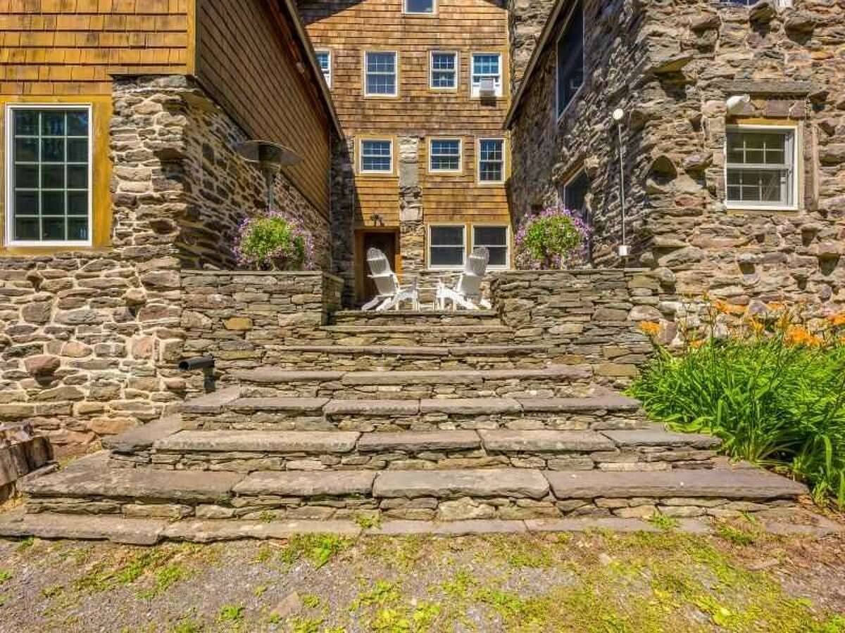 Catskills home of the original 'Peter Pan' actress Maude Adams, for sale