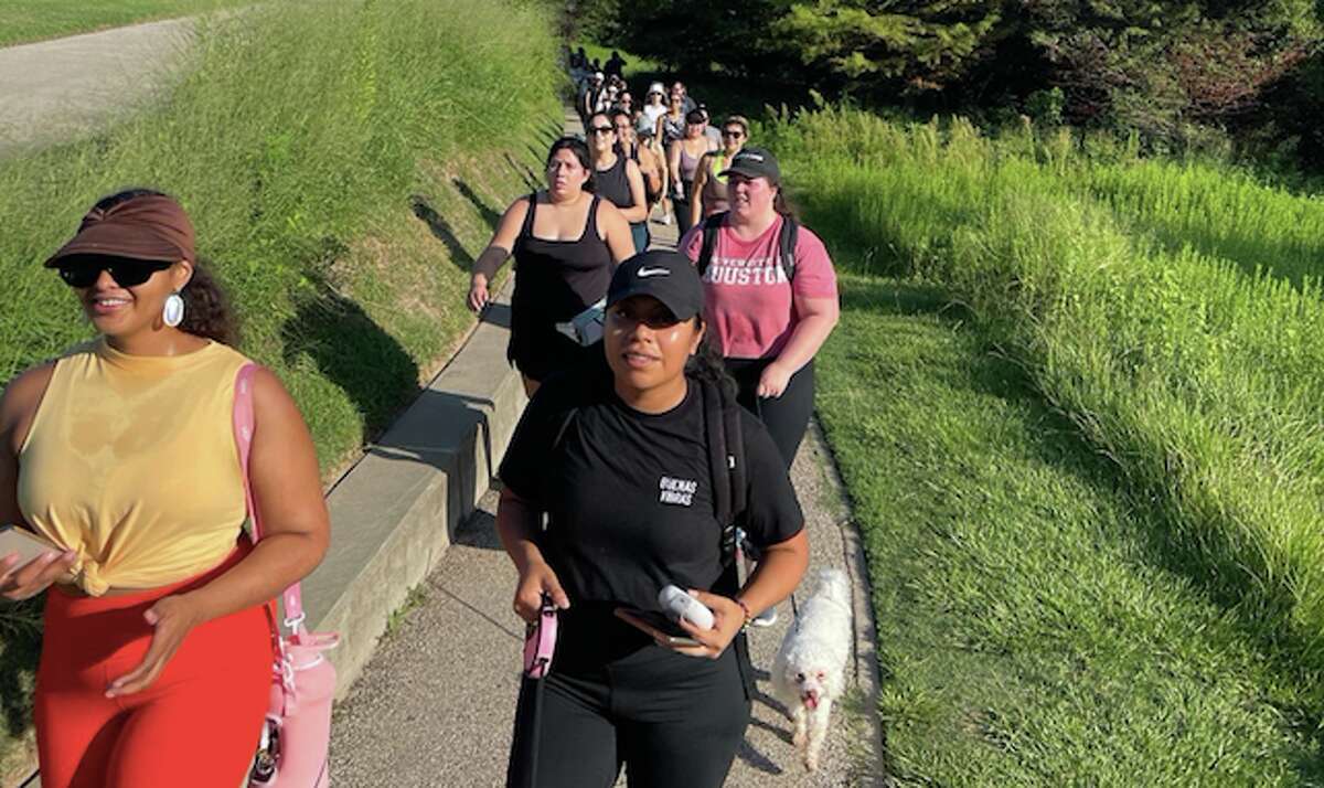 Walking City Girls