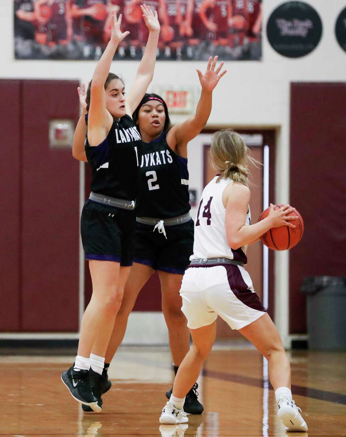 Grand Oaks dominating through midpoint of 136A season