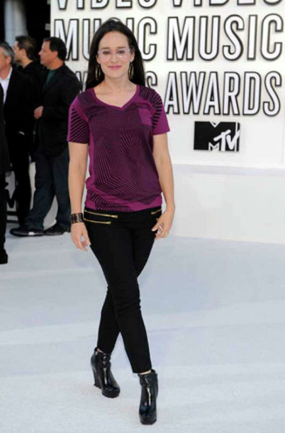 Lisa Kennedy Feet 55 - t513ehj