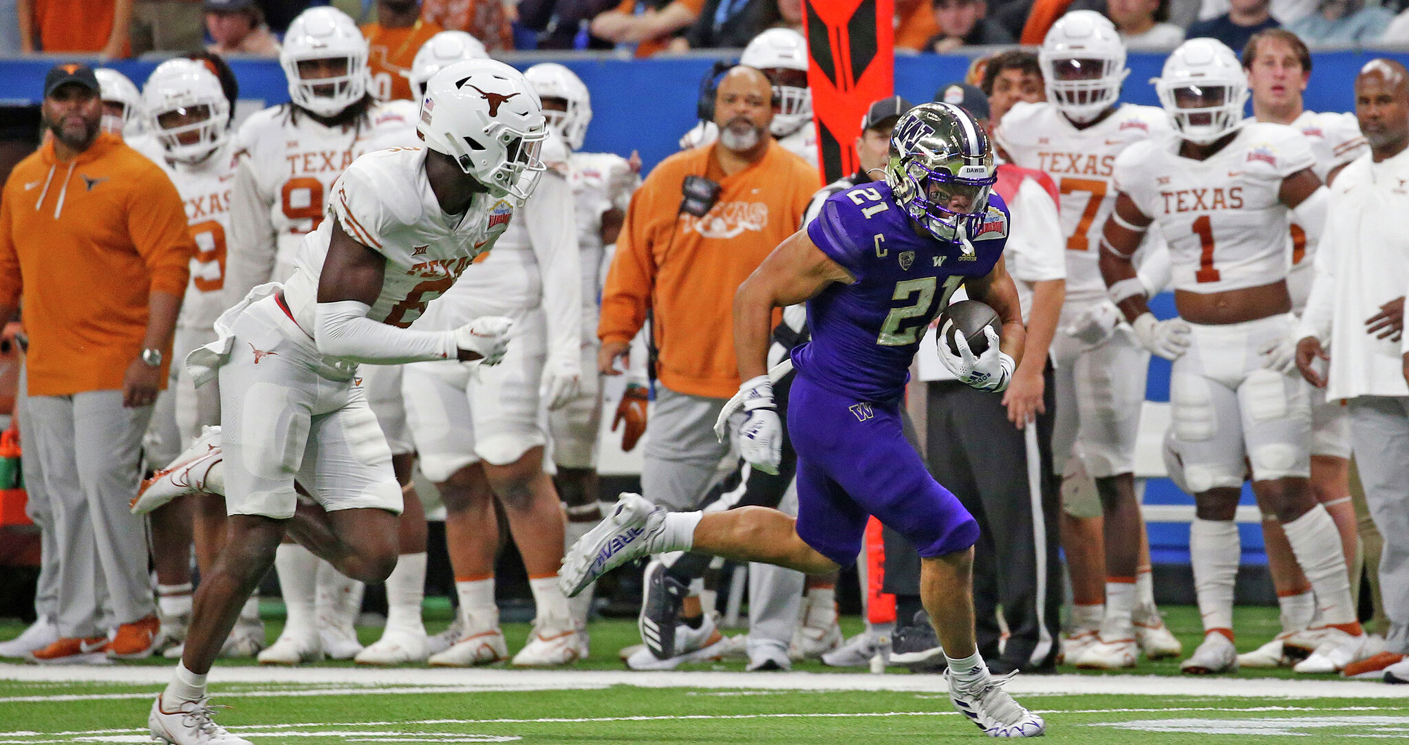 Not so burnt orange? Longhorn fans throwing shade over shade of