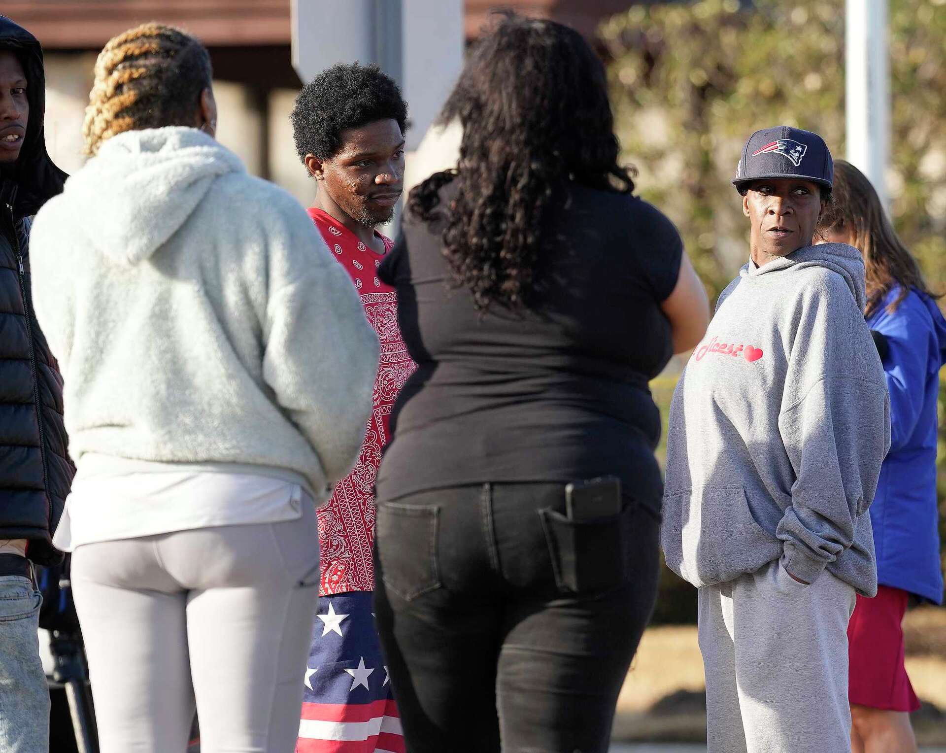 Harris County shooting leaves two dead, two injured, sheriff says