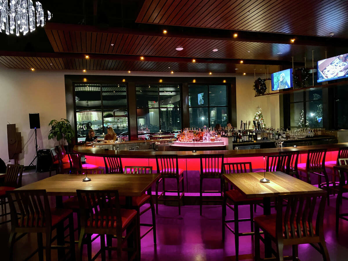 Review Scarlet Knife in Latham classy, pricey, worthwhile option