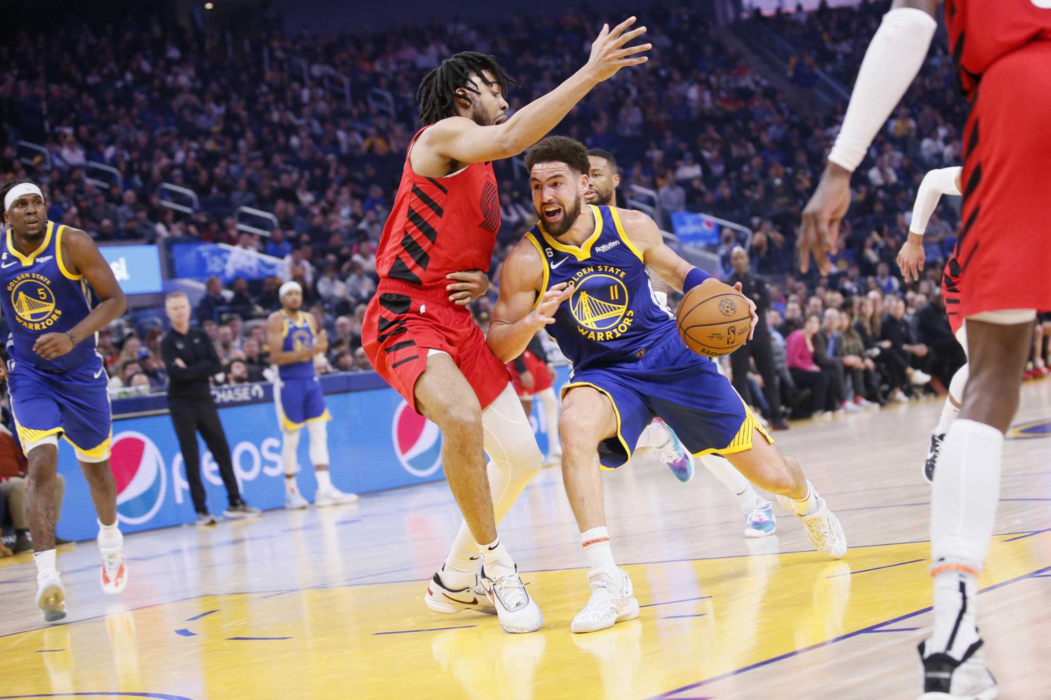 Poole scores 41, Thompson 31, Warriors beat Blazers 118-112 - The