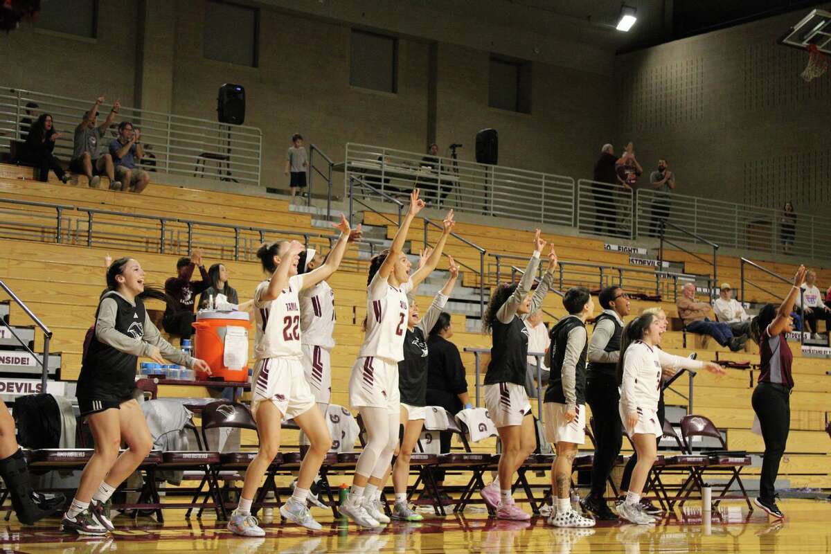 The TAMIU women's basketball team faces St. Mary's on Sunday.