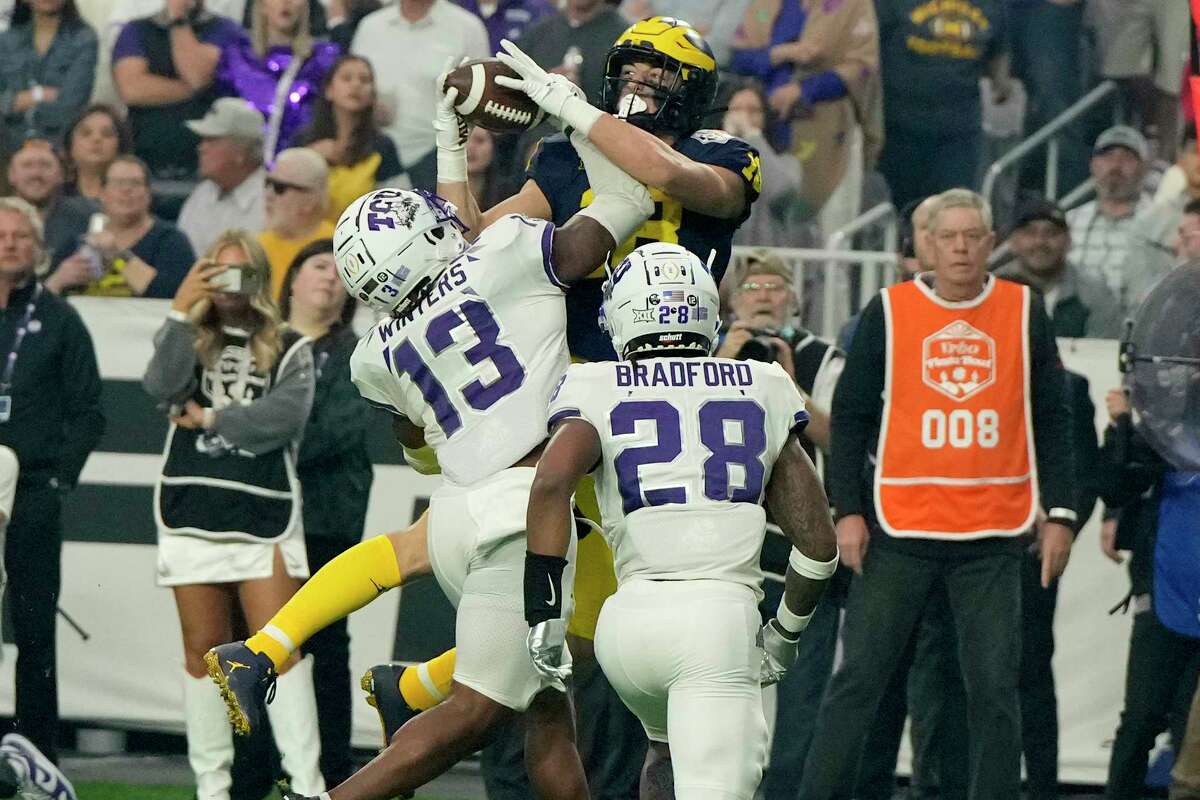 No. 2 Michigan, No. 3 TCU to face off for first time in Fiesta Bowl in  Glendale