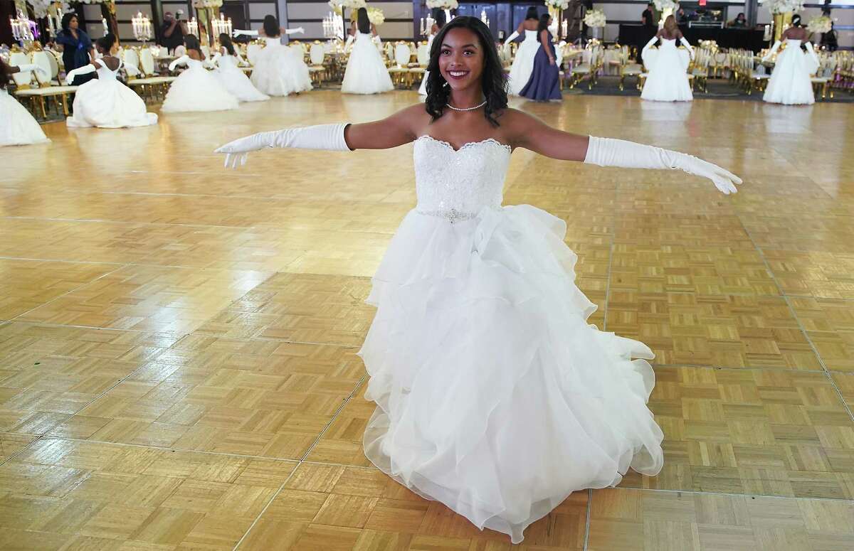 Houston debutantes enter modern society the Gen Z way