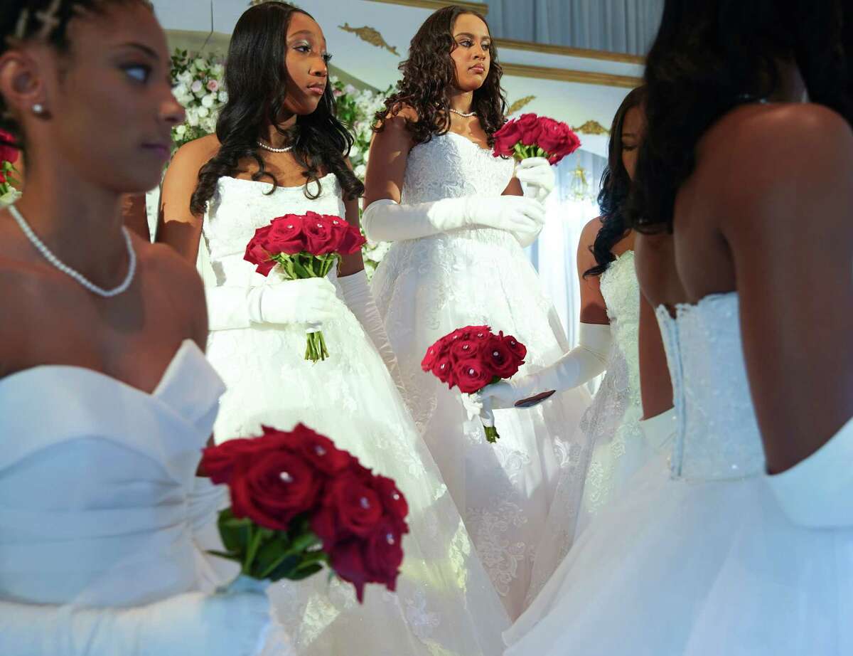 Houston debutantes enter modern society the Gen Z way
