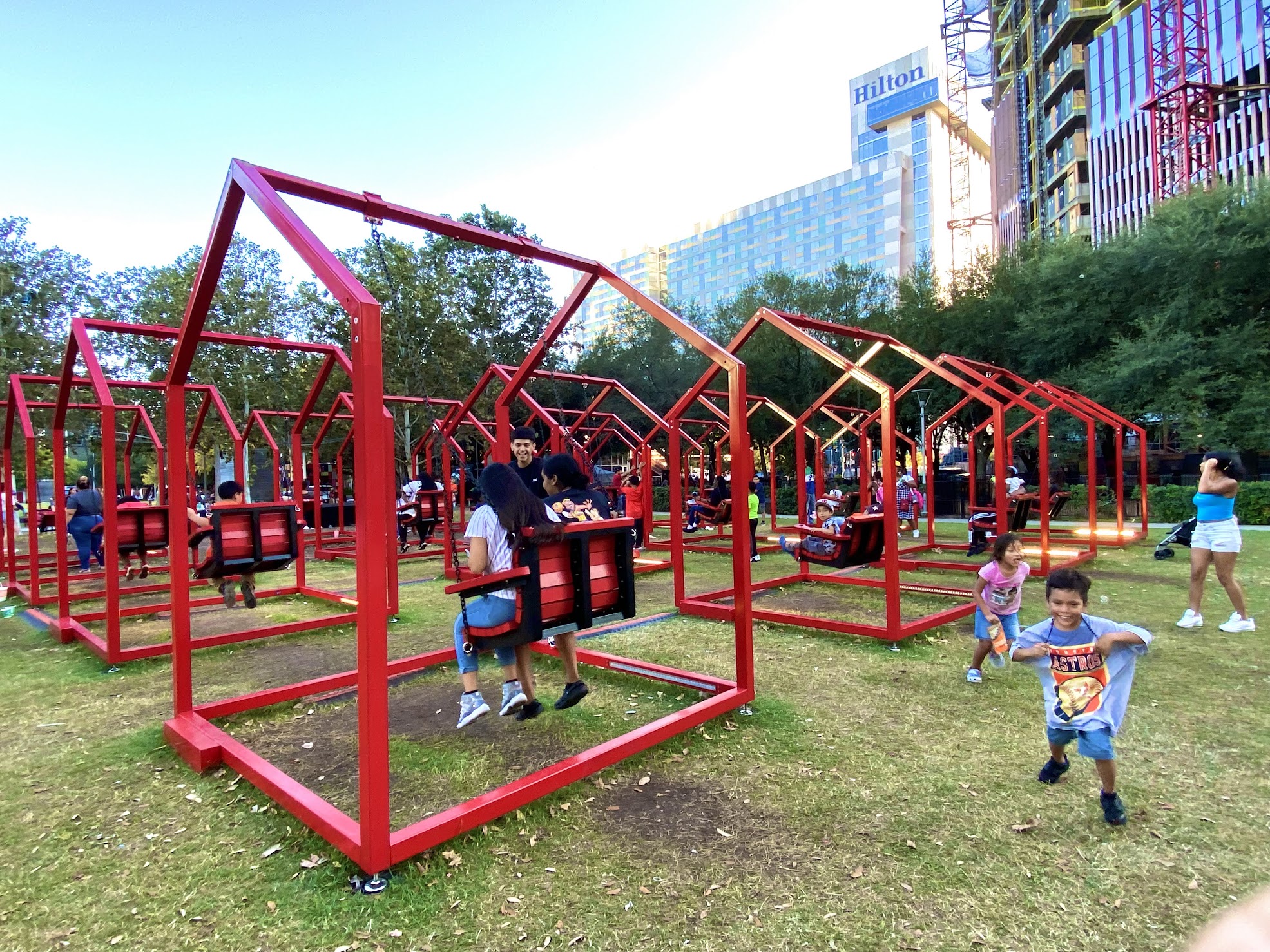 Making Memories: Free Things to Do in Houston Today with Family