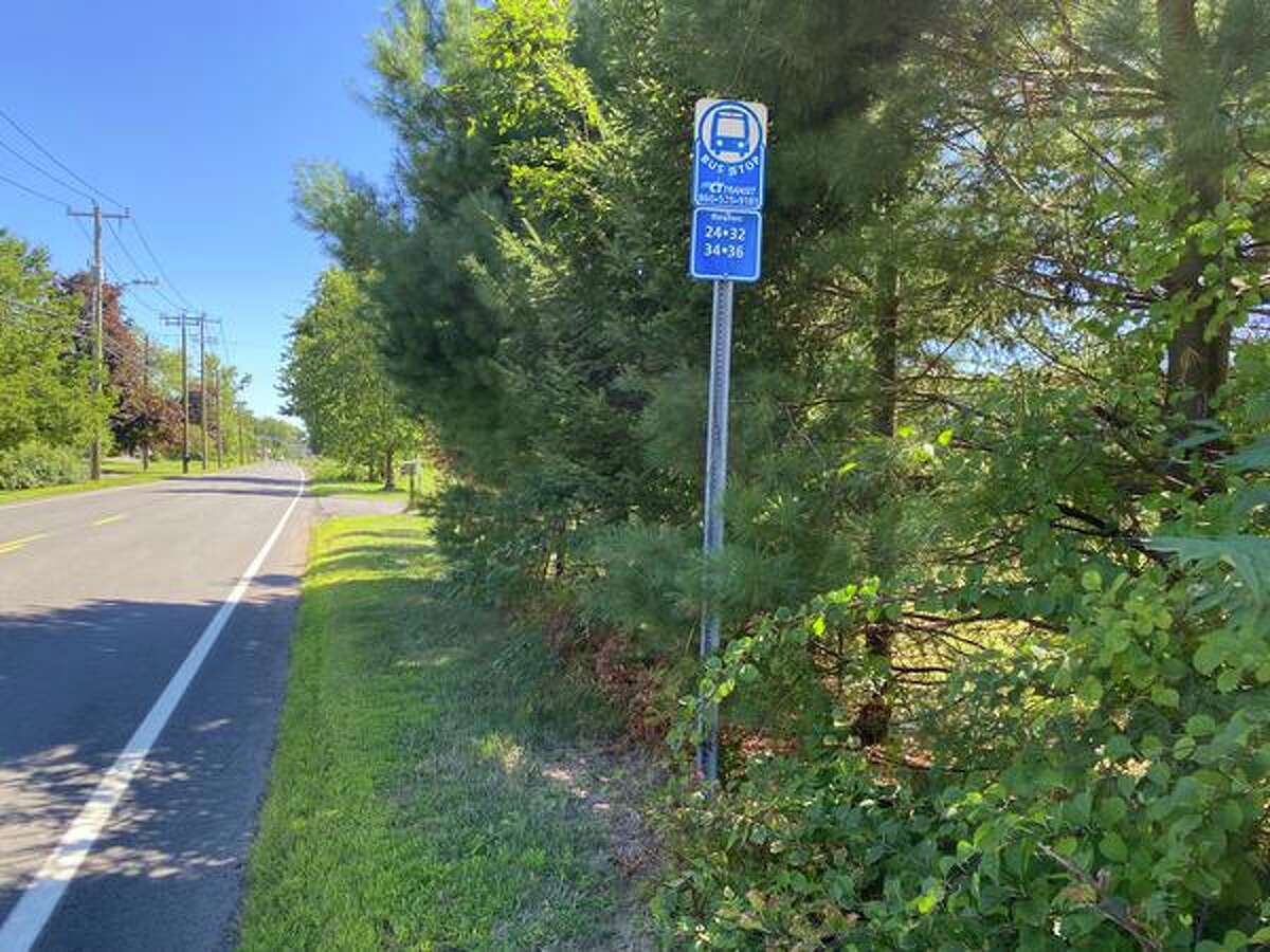 The majority of bus stops are "sticks and poles," a problem Connecticut Urbanists plan to tackle, one bench at a time.