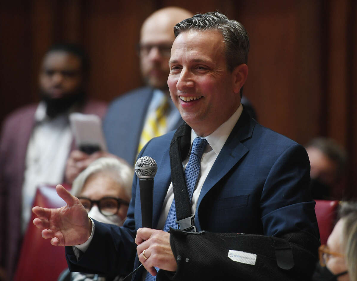 Senate Majority Leader Bob Duff, D-Norwalk