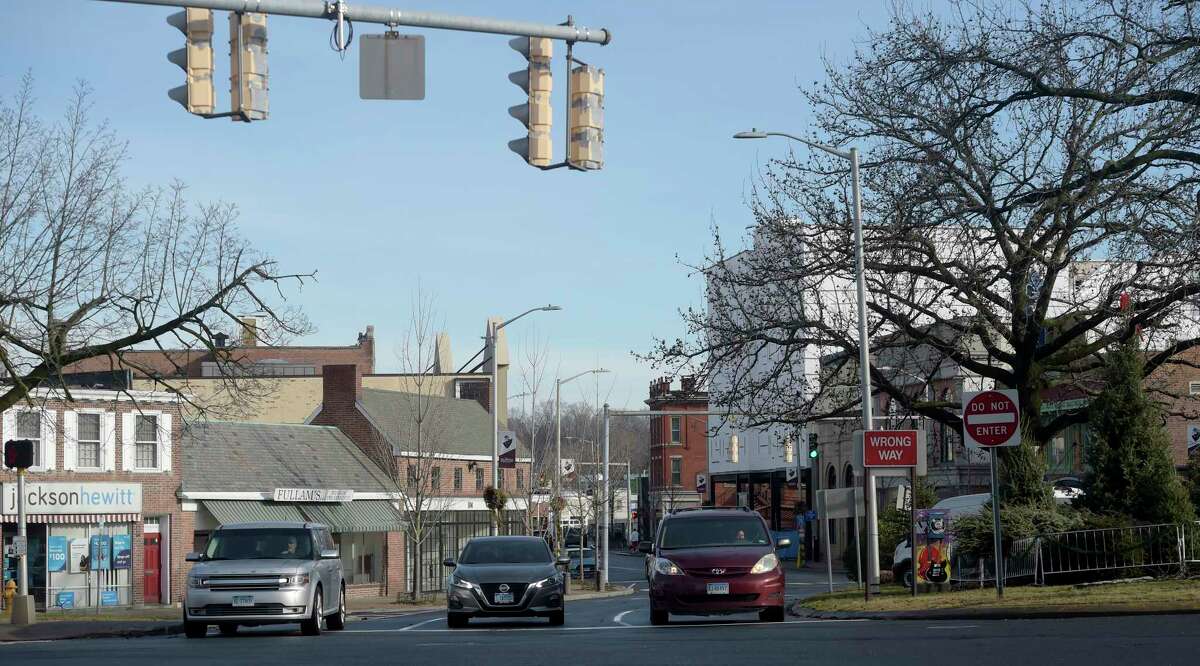 traffic light intersection