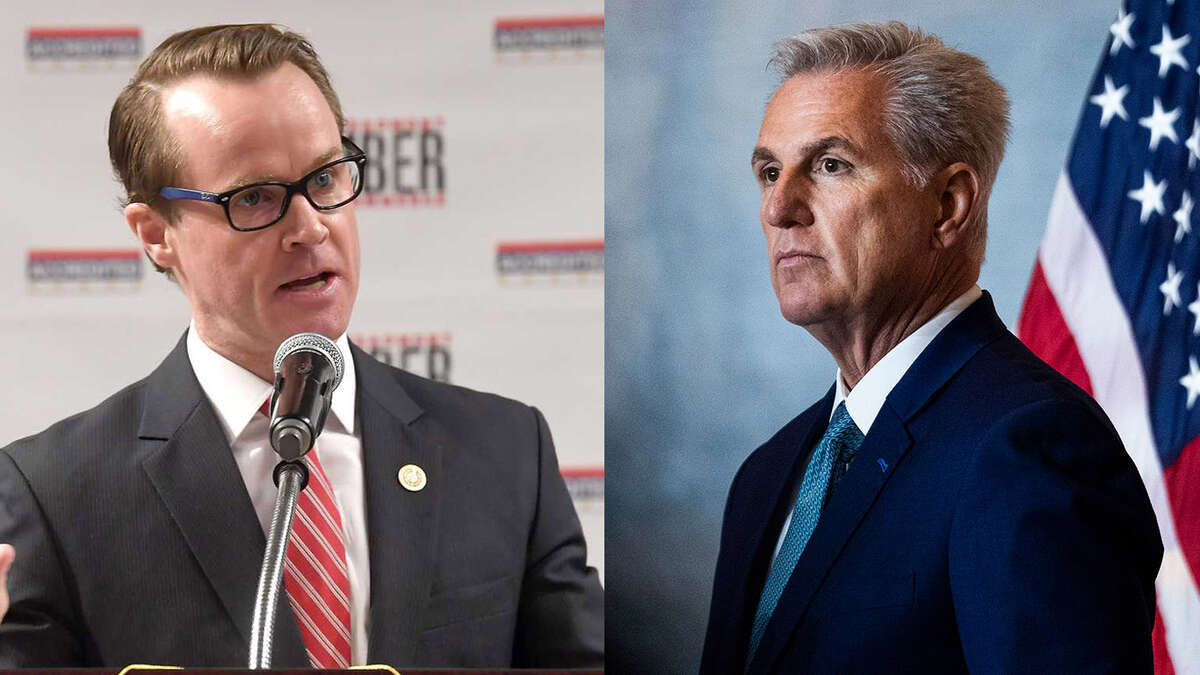 Left: Speaker of the House Dade Phelan addresses the crowd about the state of Texas and the legislature during the annual Chamber of Commerce Legislative Luncheon on Thursday, February 24, 2022. Right: Kevin McCarthy, minority leader of the House, in December 2022. 