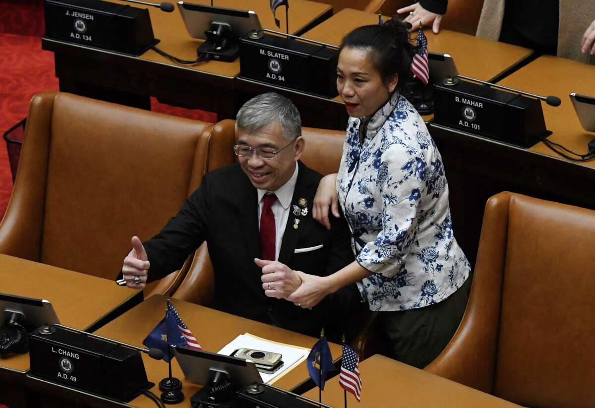 Chang can stay, but Heastie warns Democrats had the votes to expel