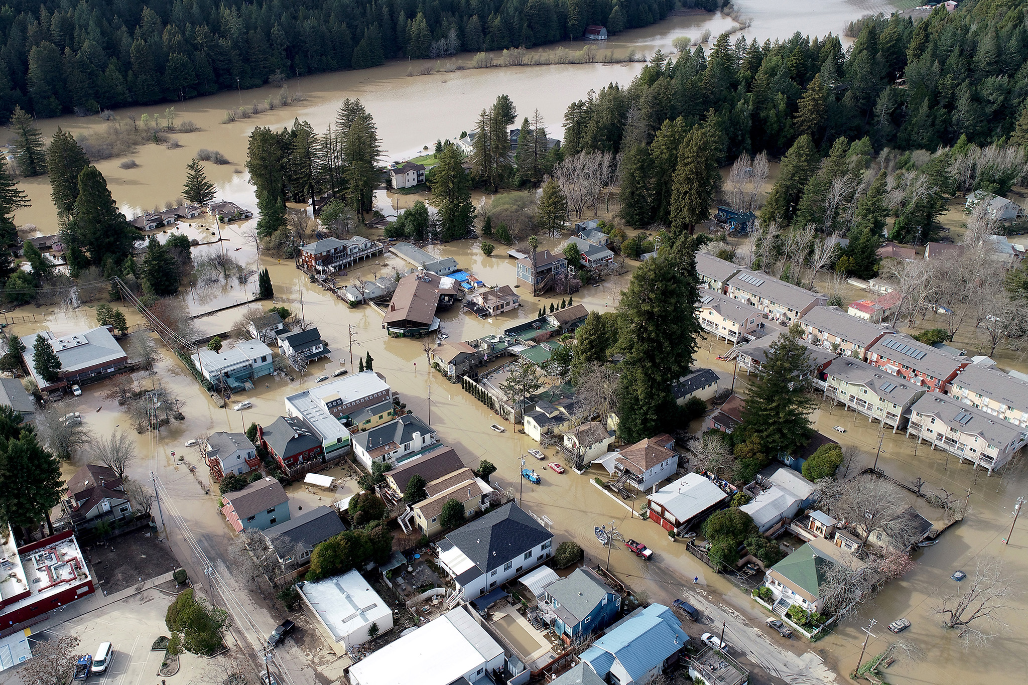 Russian River evacuation warning remains in effect