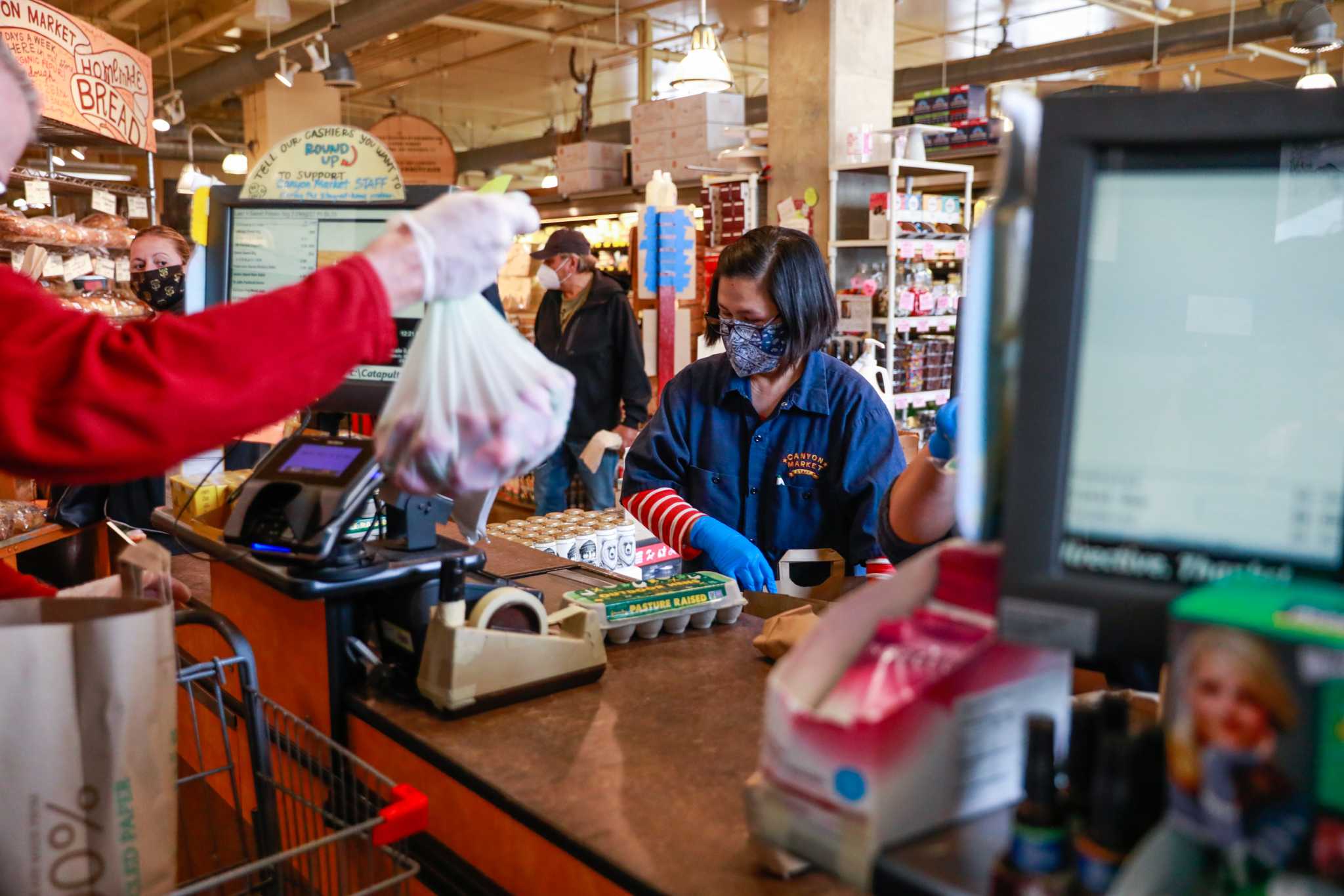 Shoppers pack grocery store aisles as Bay Area storm prep drives demand